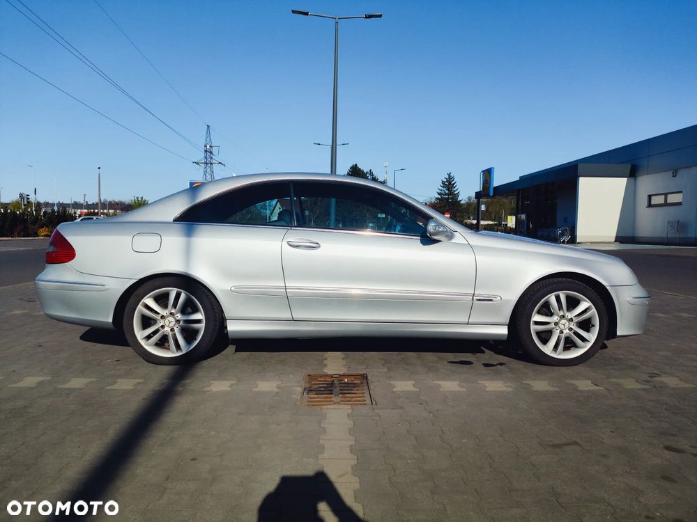Mercedes-Benz CLK 200 Kompressor Automatik Avantgarde - 2