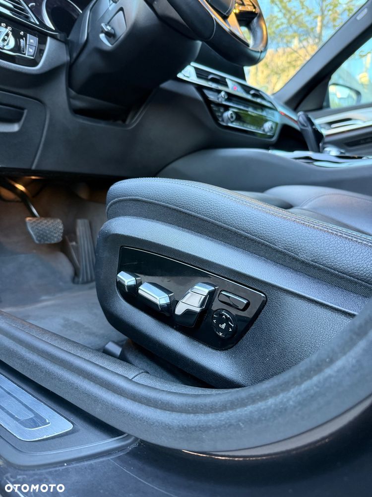 BMW Seria 5 520d Efficient Dynamics Edition Luxury Line - 12