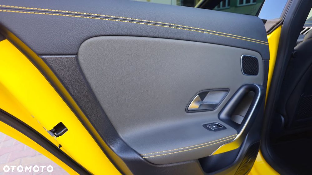 Mercedes-Benz CLA AMG 45 S 4-Matic 8G-DCT - 16