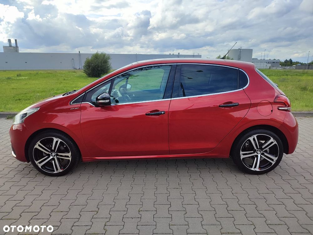 Peugeot 208 - 7