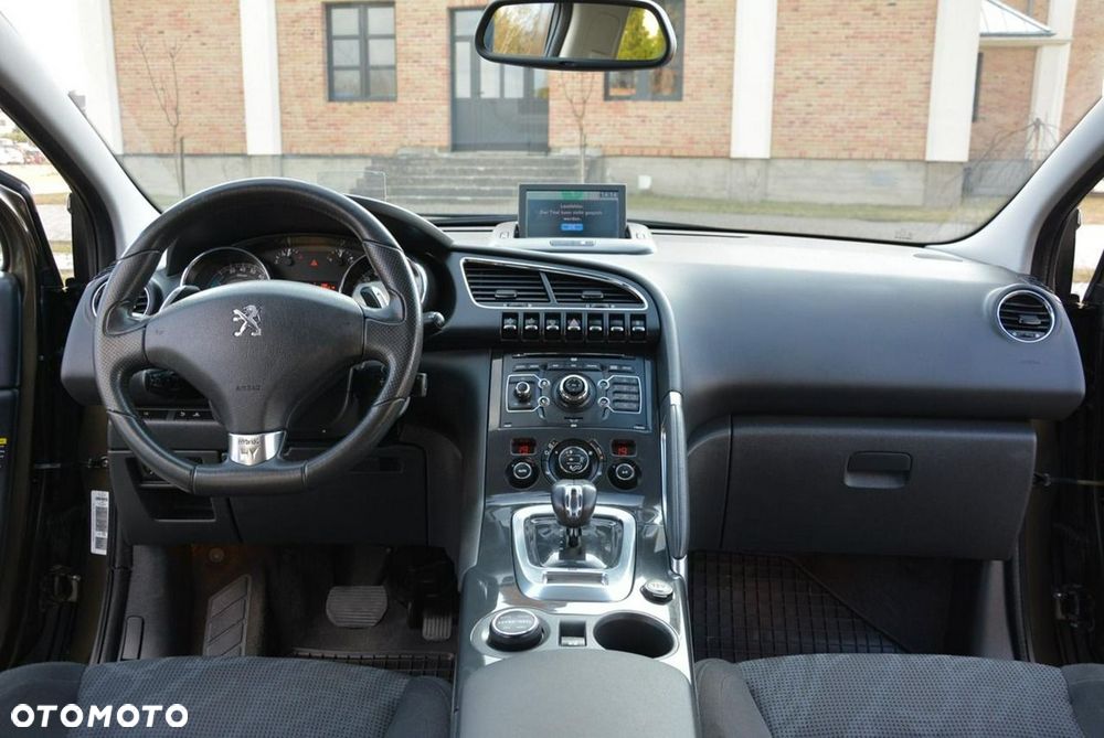 Peugeot 3008 Hybrid4 - 22