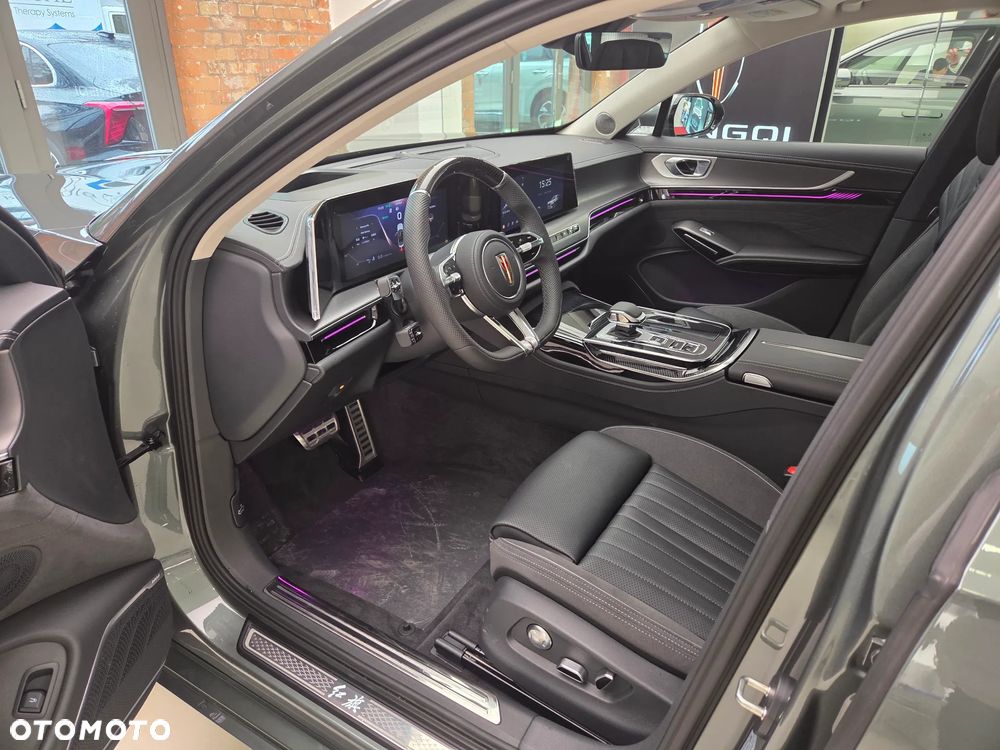 Hongqi H9 2.0T Deluxe - 21