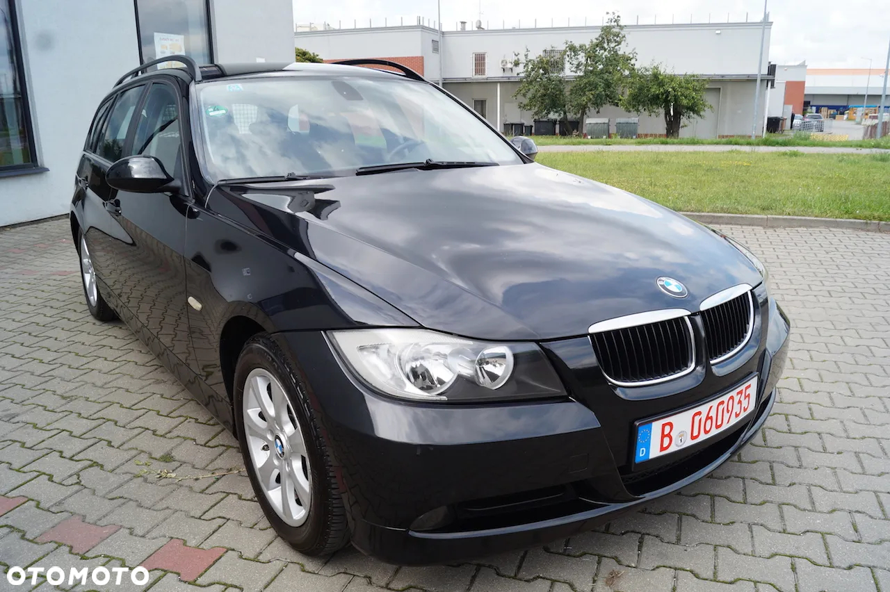 BMW Seria 3 318i Touring Edition Exclusive - 11