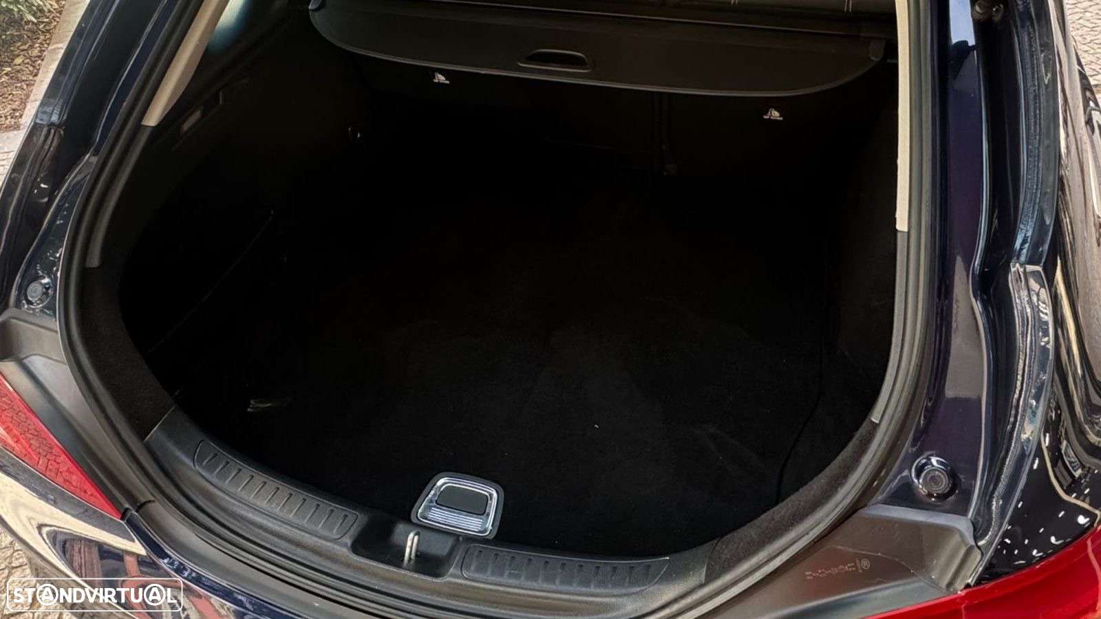 Mercedes-Benz CLA 180 d Shooting Brake Urban - 12