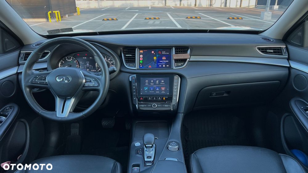 Infiniti QX50 - 10