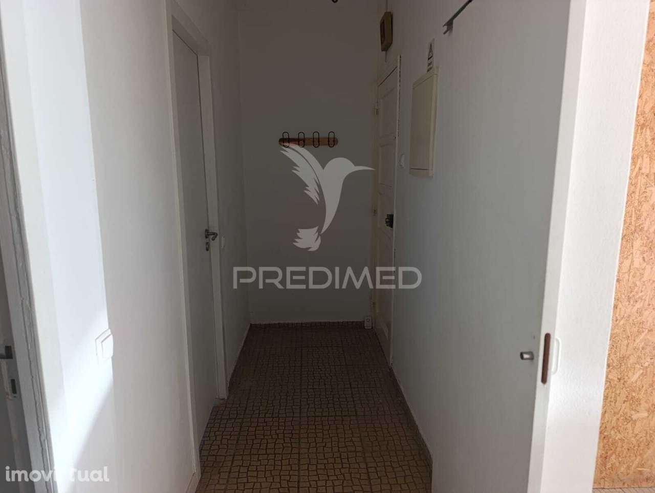 ARRENDA-SE »» APARTAMENTO / LOJA T1 – R/C  *  Zona Central de Setúb... - Grande imagem: 5/11