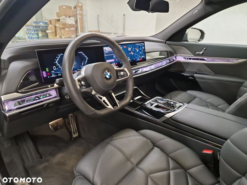 BMW Seria 7 - 11