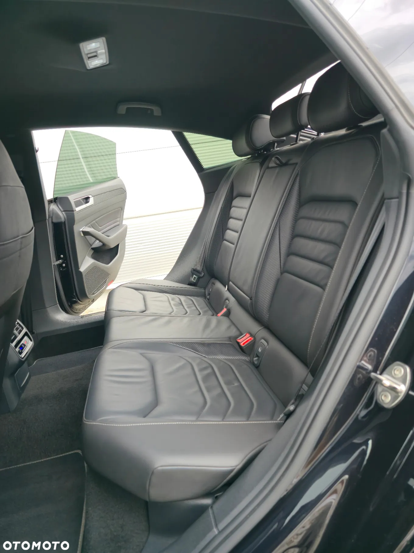Volkswagen Arteon 2.0 TDI 4Motion R-Line DSG - 30