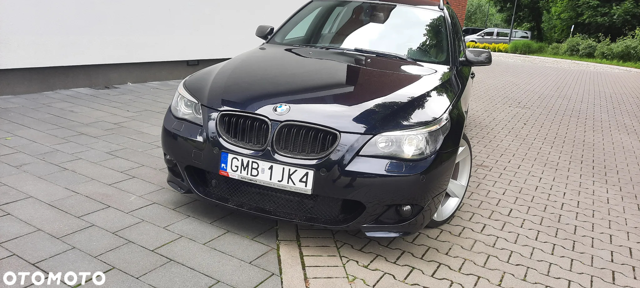BMW Seria 5 530i Touring - 11