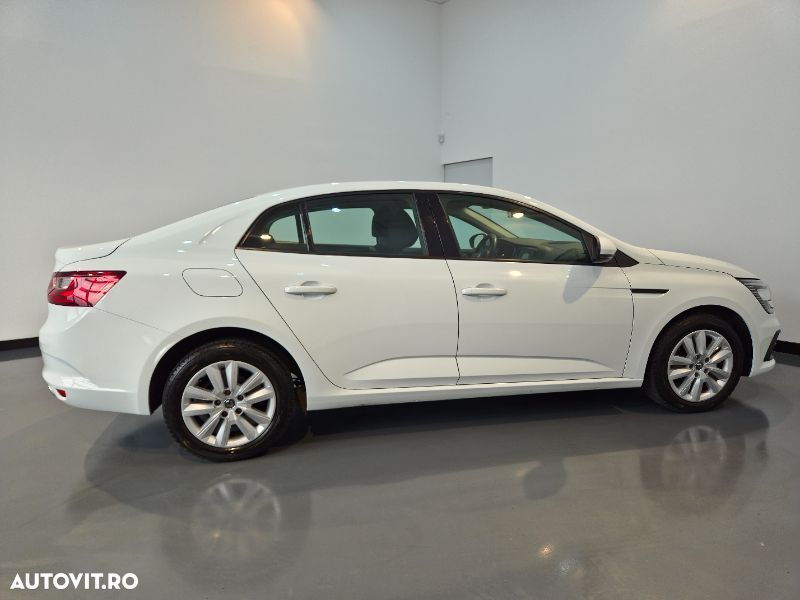 Renault Megane TCe 114 GPF Life - 5