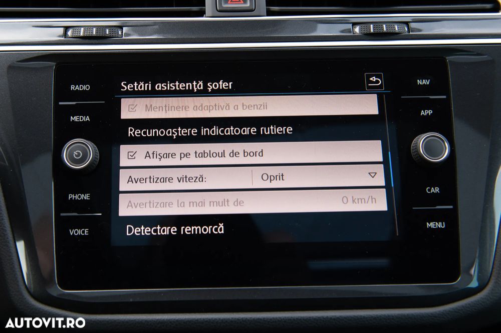 Volkswagen Tiguan - 20