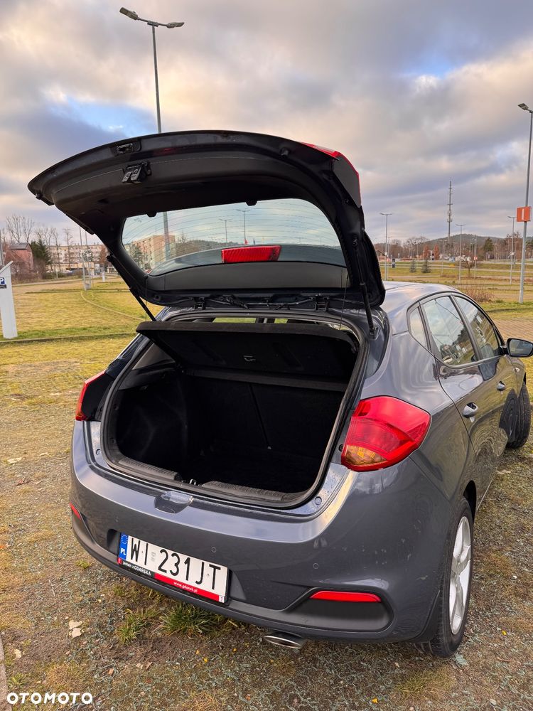 Kia Ceed 1.6 CRDi M - 8