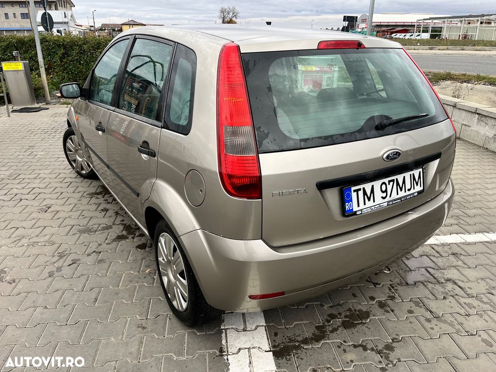 Ford Fiesta - 3