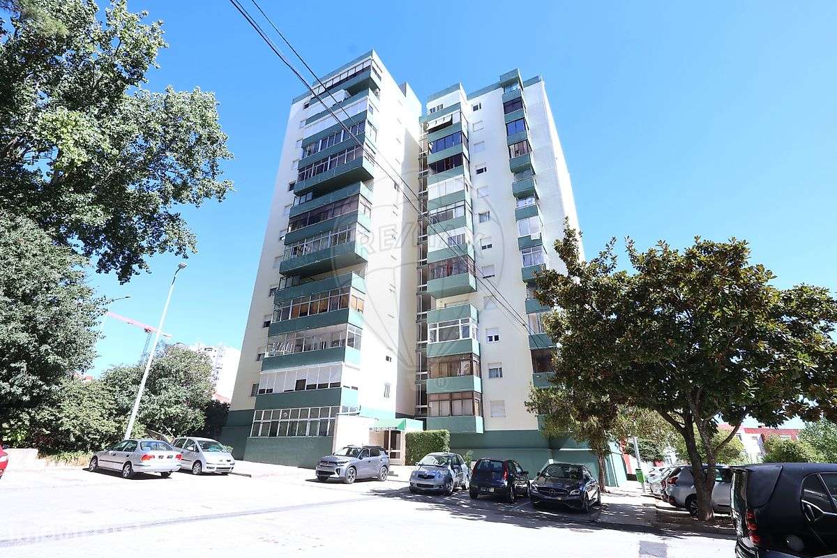 Apartamento T2 para venda - Grande imagem: 2/21