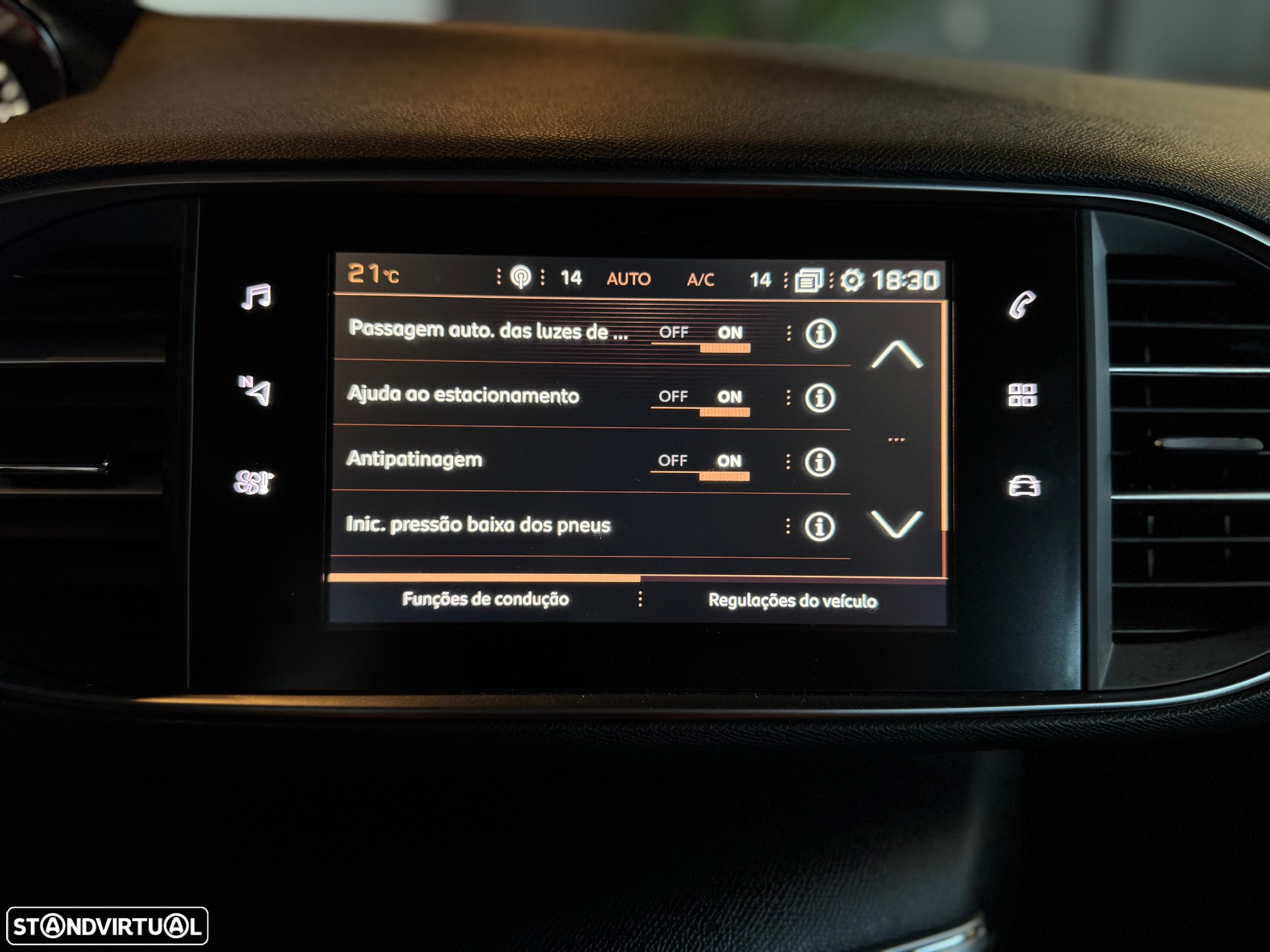 Peugeot 308 BlueHDi 130 EAT8 Style - 19