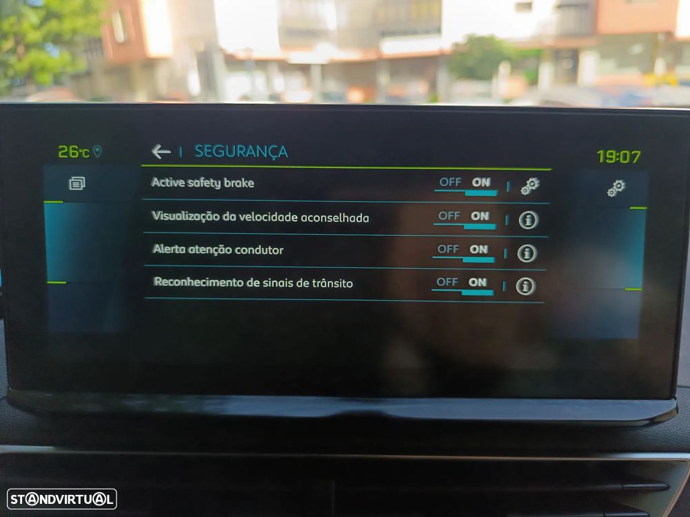 Peugeot 3008 1.6 Hybrid4 Allure Pack e-EAT8 - 49