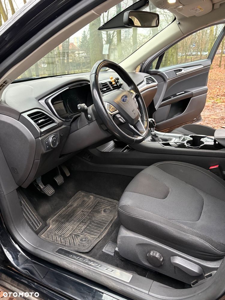 Ford Mondeo 1.5 EcoBoost Titanium - 9