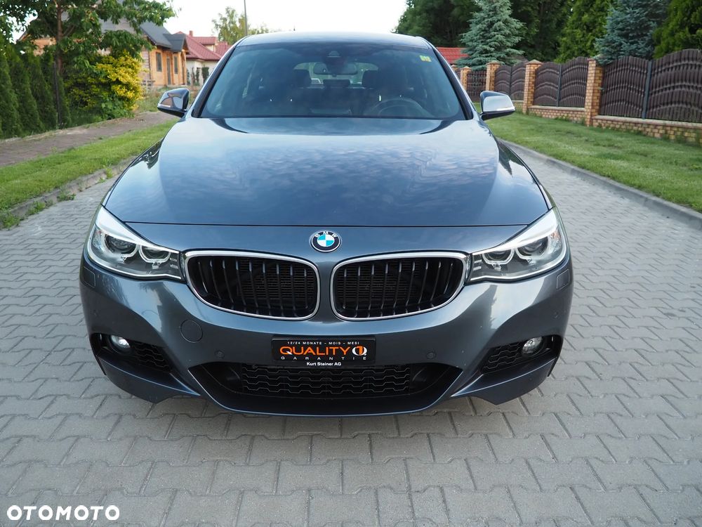 BMW 3GT 335i M Sport - 24