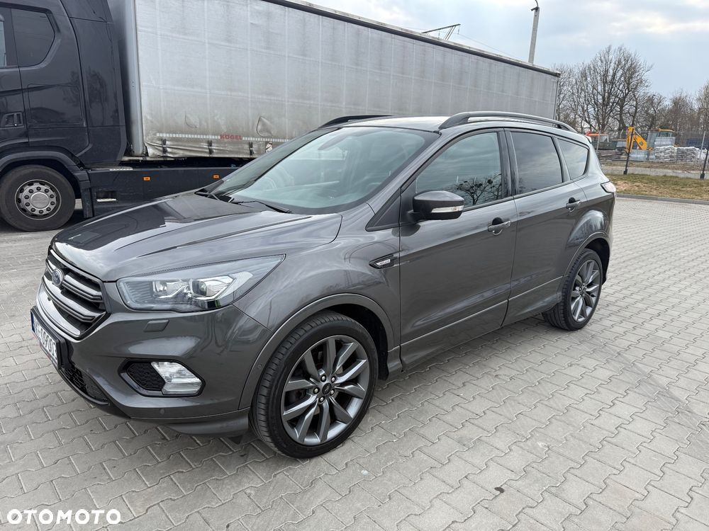 Ford Kuga 2.0 TDCi 4x4 ST-Line - 4