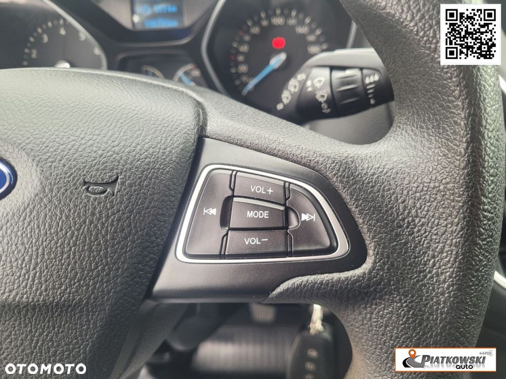 Ford Focus 1.0 EcoBoost Ambiente - 22