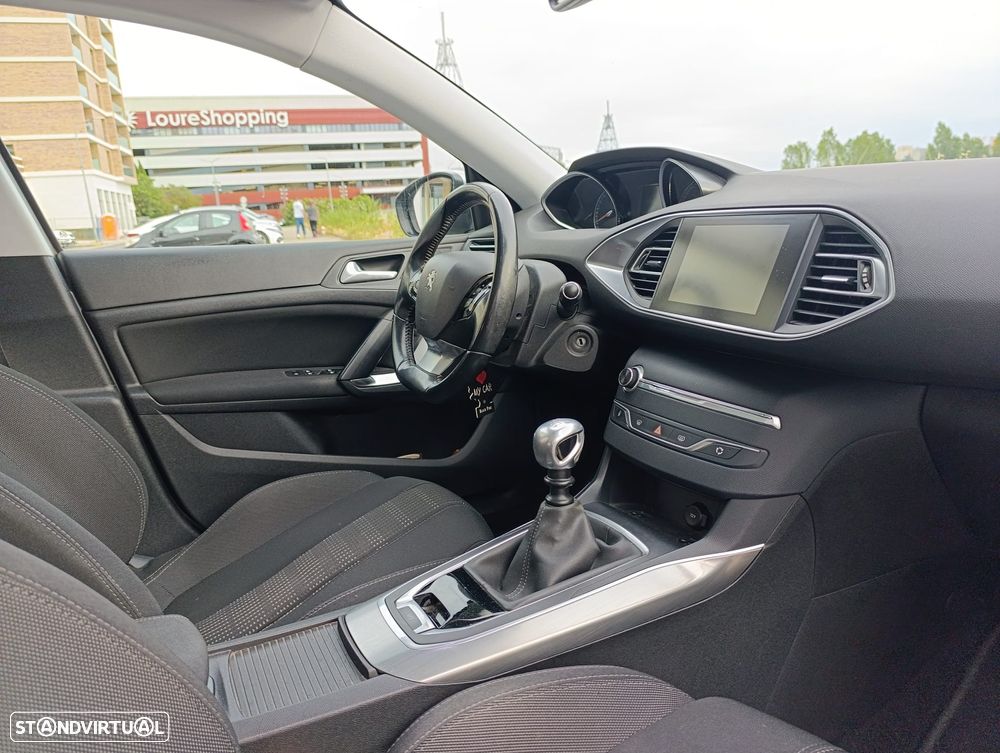 Peugeot 308 SW BlueHDi 120 Stop & Start Allure - 11