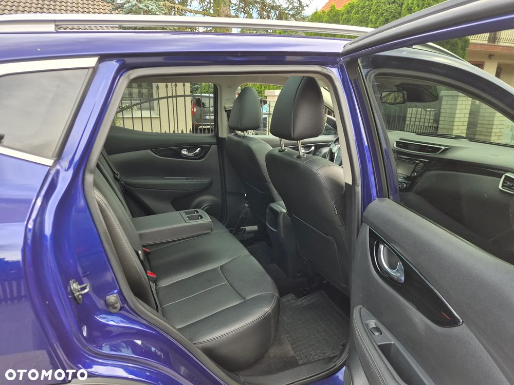 Nissan Qashqai 1.2 DIG-T Tekna EU6 - 18