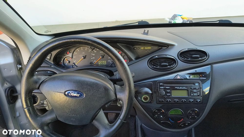Ford Focus - 15