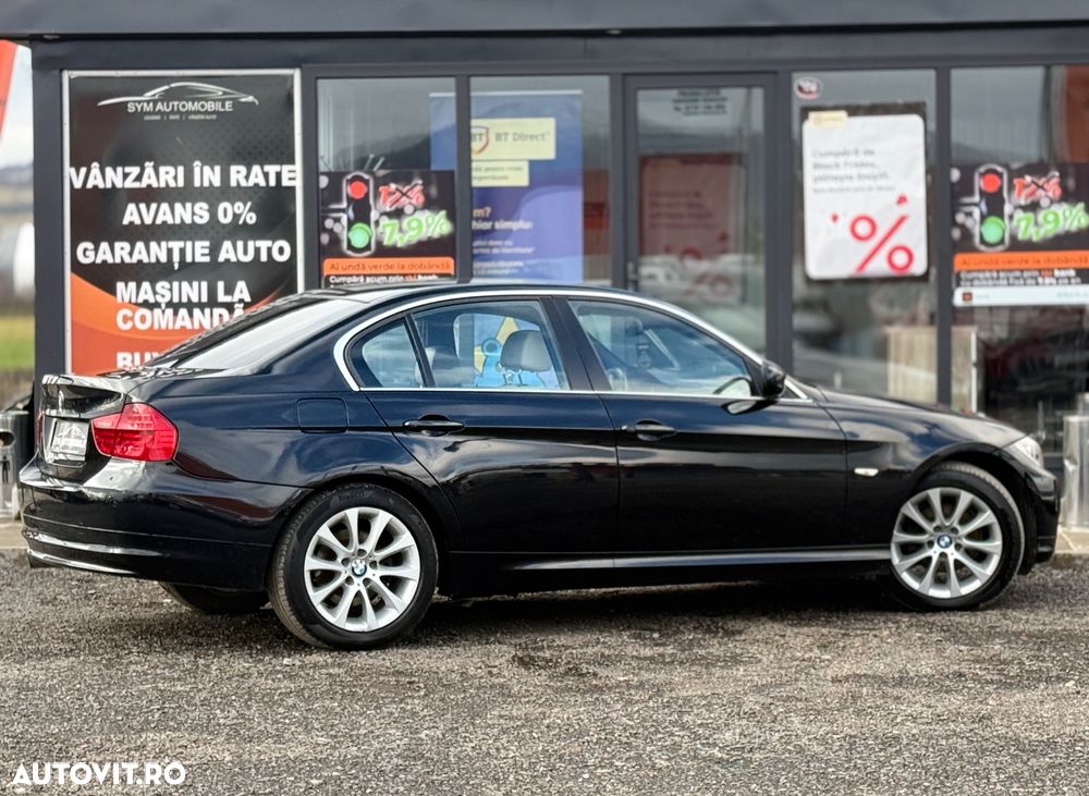 BMW Seria 3 318d DPF Touring Edition Exclusive - 4