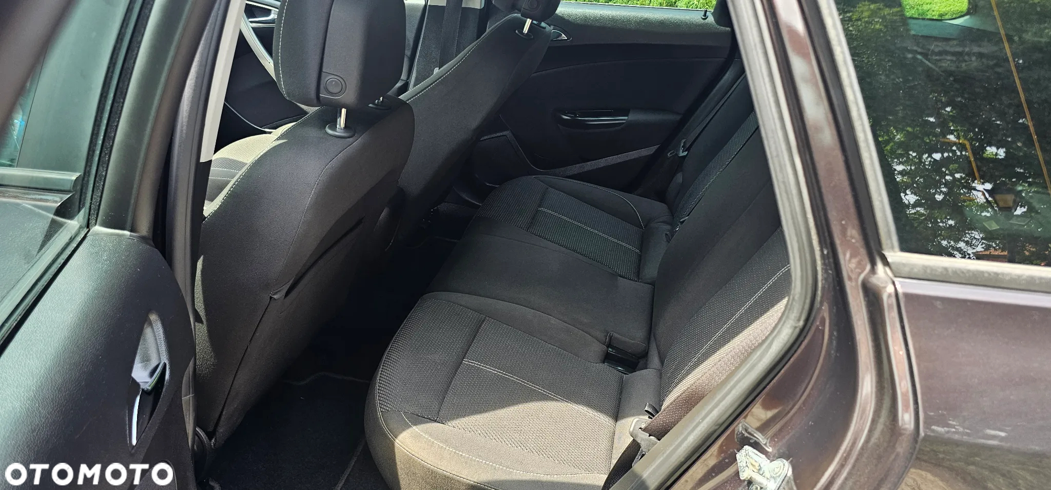 Opel Astra - 11
