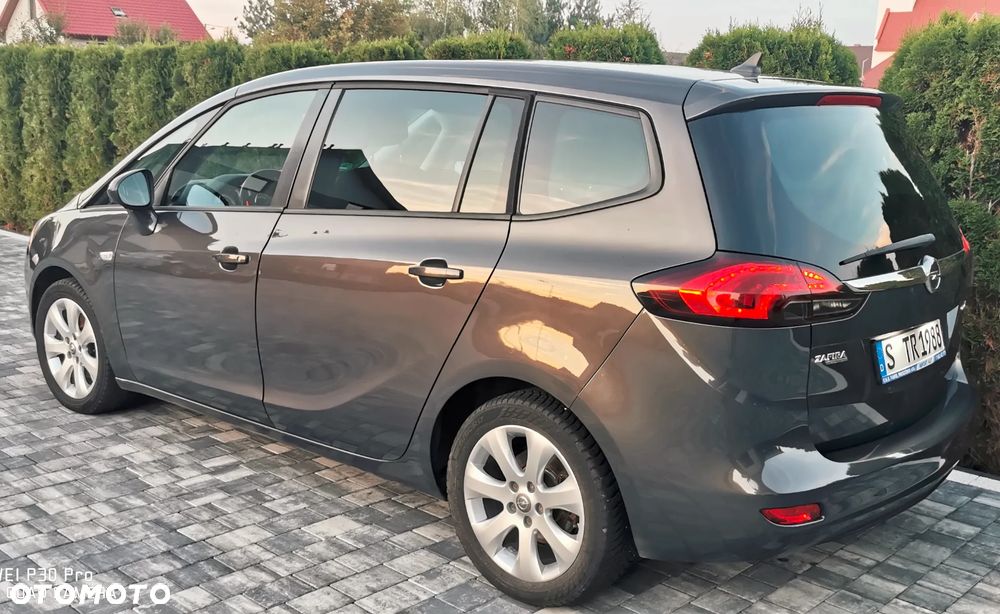 Opel Zafira Tourer 1.4 Turbo Innovation - 24
