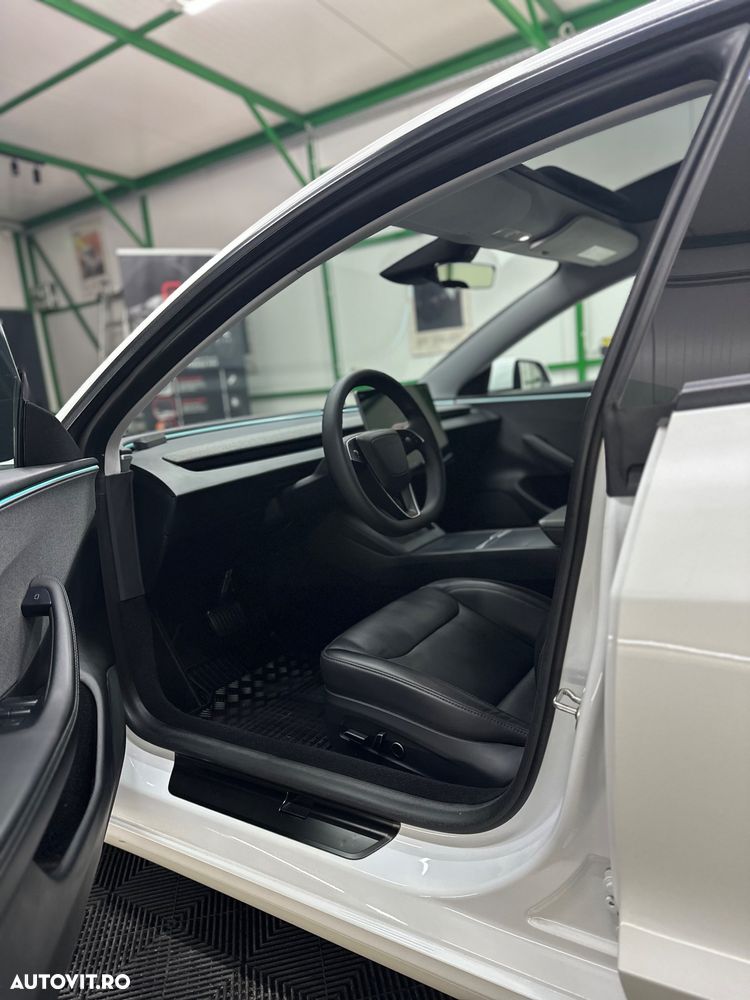 Tesla Model 3 RWD Standard - 9