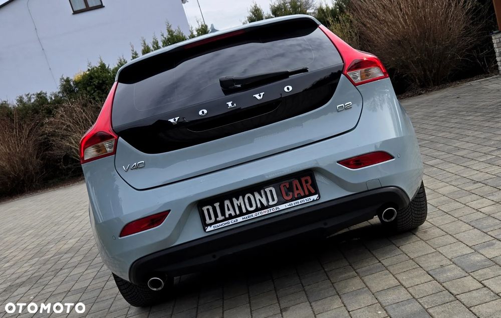 Volvo V40 D2 Geartronic Momentum - 17