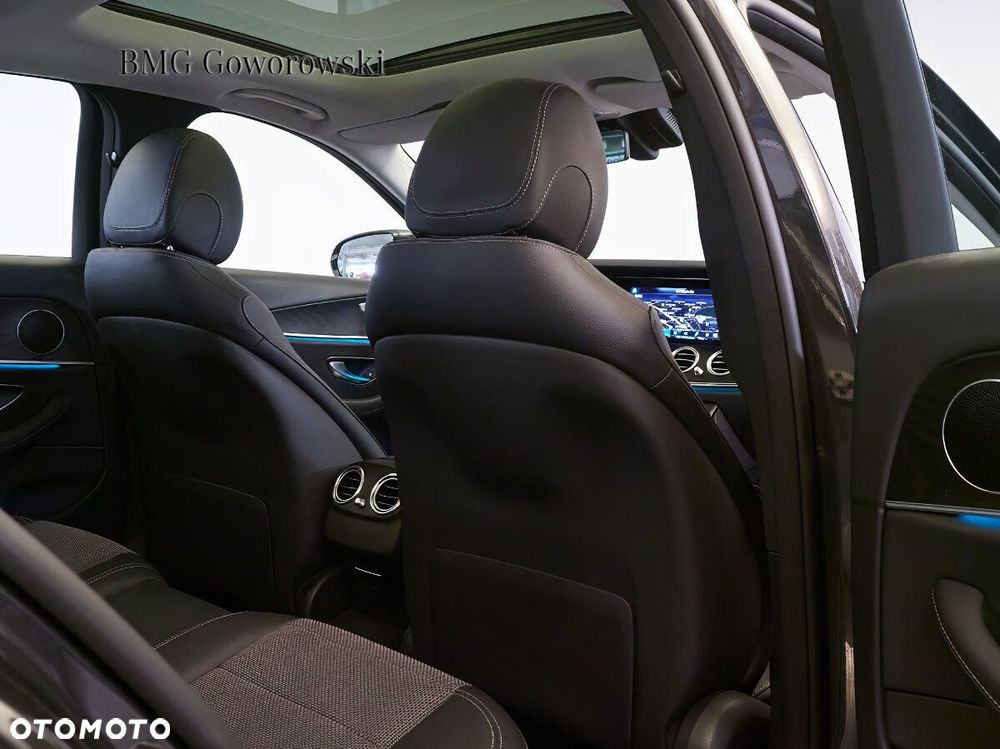 Mercedes-Benz Klasa E - 9