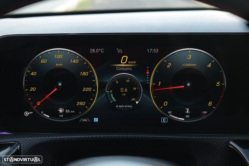 Mercedes-Benz A 180 d AMG Line - 46
