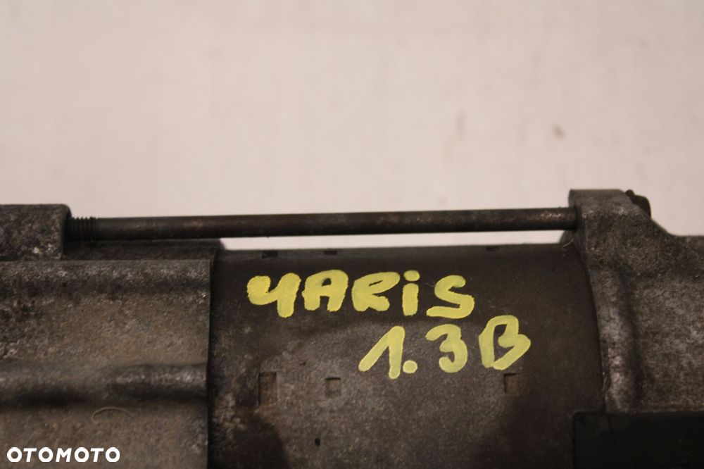 toyota yaris ii 1.33 b rozrusznik 28100-0y022 - 5