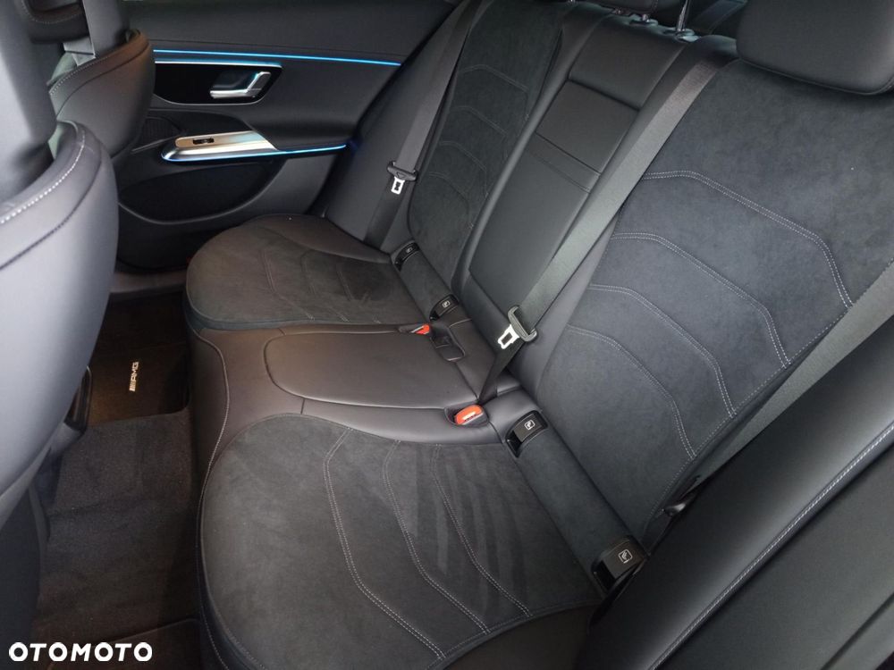 Mercedes-Benz Klasa E - 10