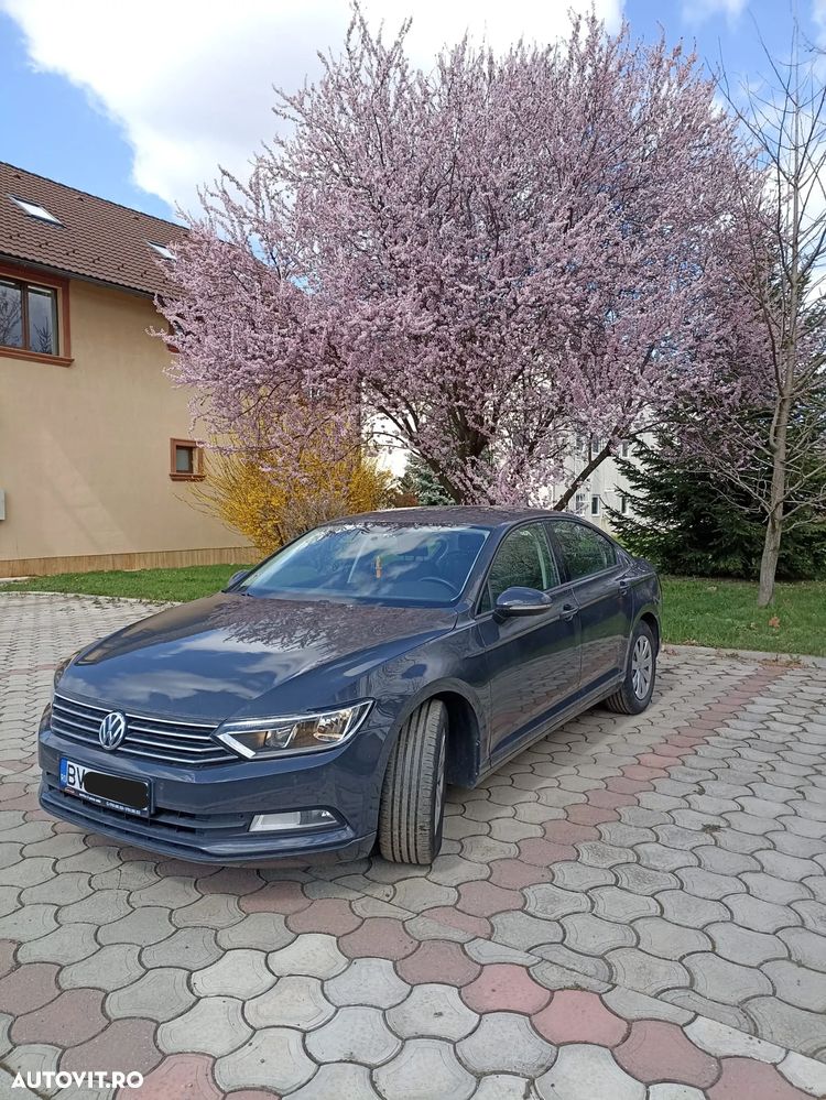 Volkswagen Passat - 6