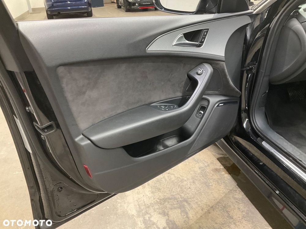 Audi A6 Avant 2.0 TDI Ultra S tronic - 14