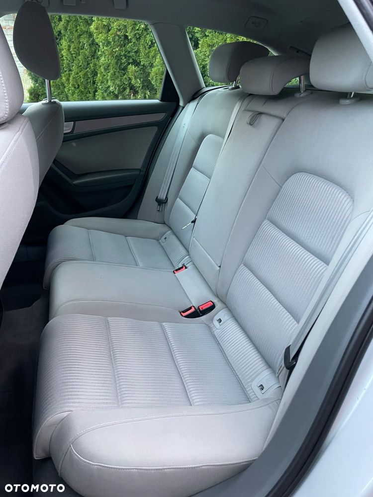 Audi A4 Avant 2.0 TDI 116g DPF Ambiente - 24