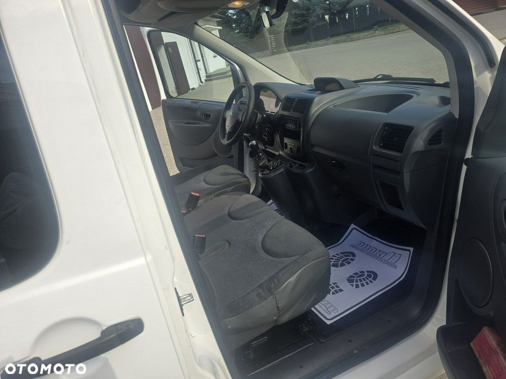 Peugeot Expert - 22