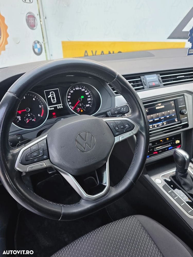 Volkswagen Passat 2.0 TDI SCR DSG Business - 13