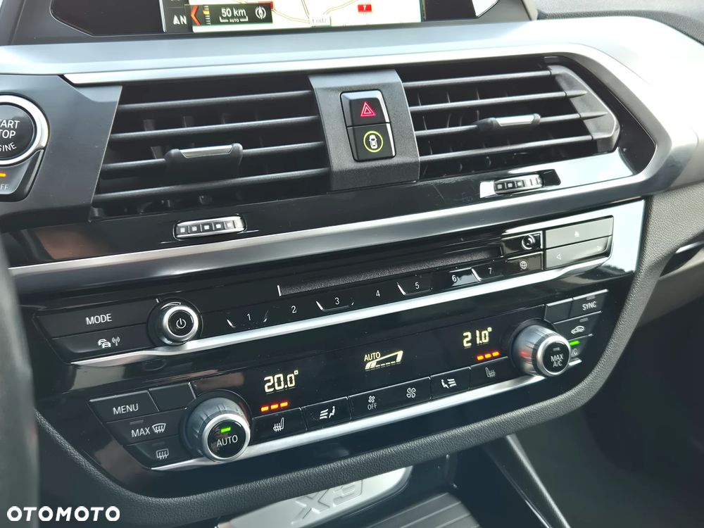 BMW X3 xDrive20d - 30