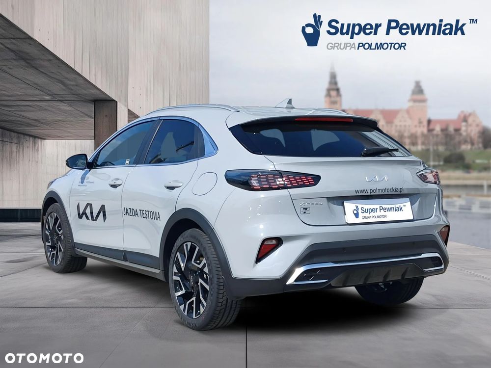 Kia XCeed 1.6 T-GDI Tribute DCT - 3