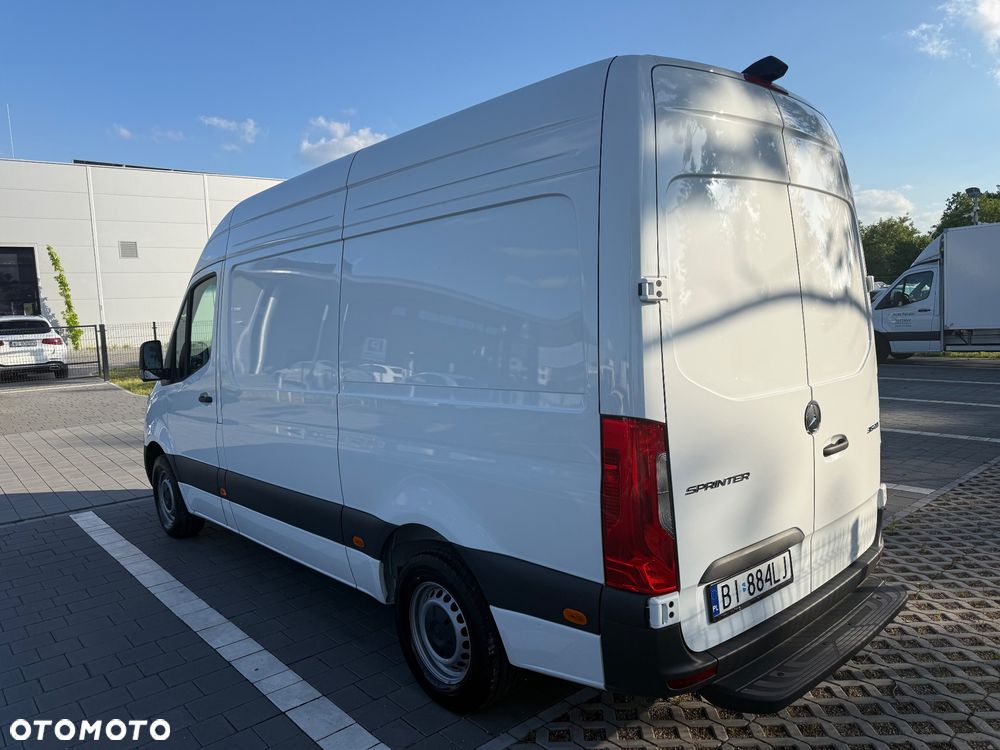 Mercedes-Benz Sprinter 315 L2H2 - 4