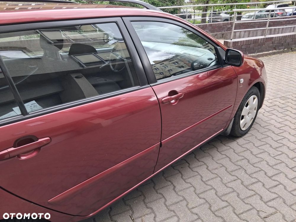 Toyota Corolla 1.6 VVT-i Terra Polaris - 5