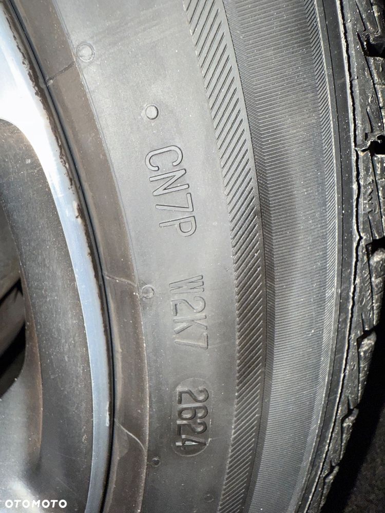 Volvo V40 D2 Drive-E R-Design Kinetic - 23