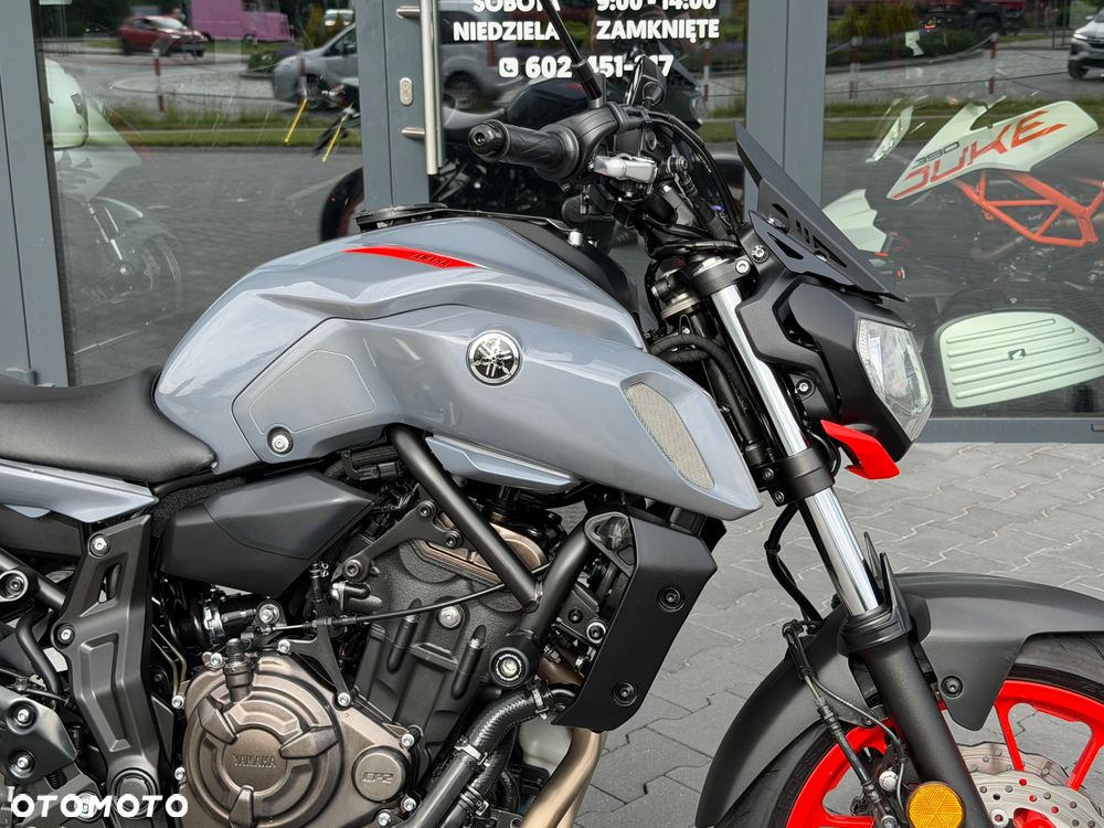 Yamaha MT - 9