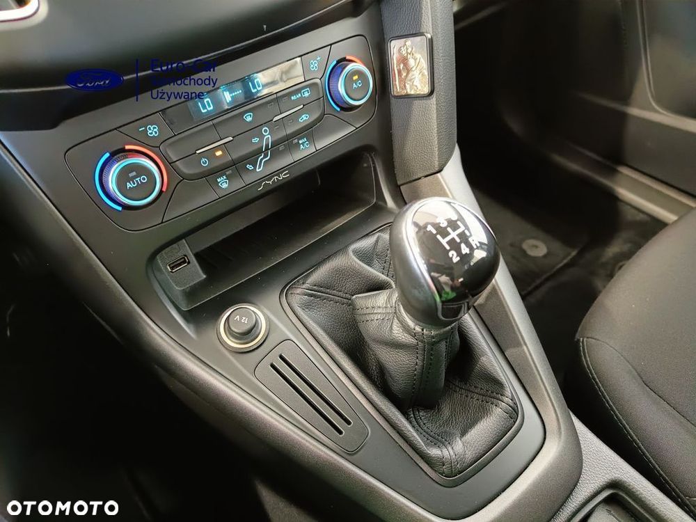 Ford Focus 1.6 Edition - 22