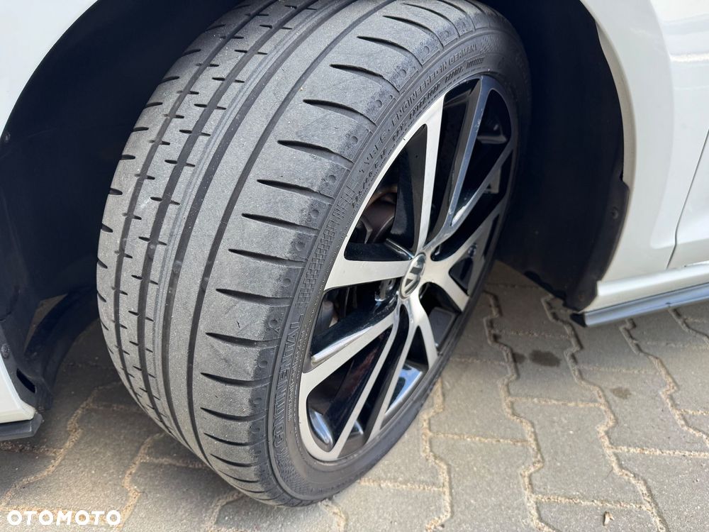 Volkswagen Golf GTD 2.0 TDI SCR DSG - 32