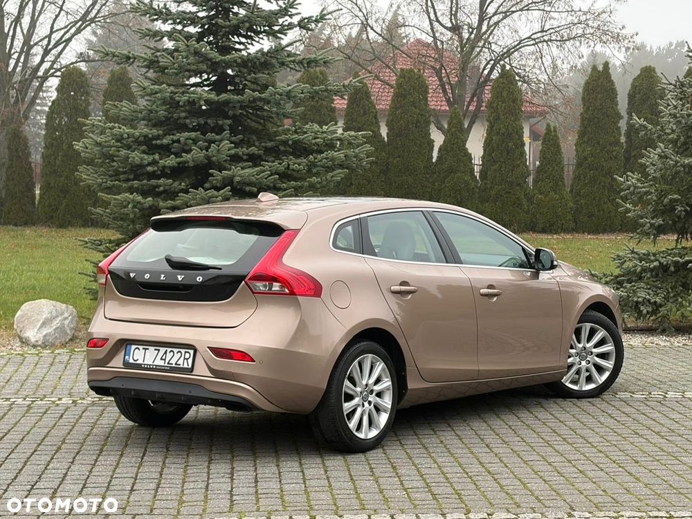 Volvo V40 D2 Summum - 5